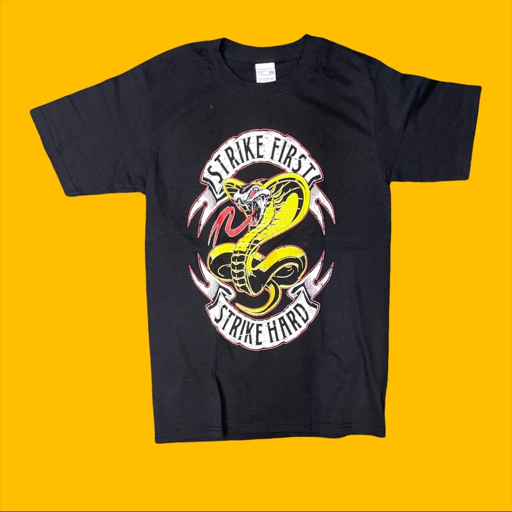 Cobra Kai no mercy graphic tshirt !